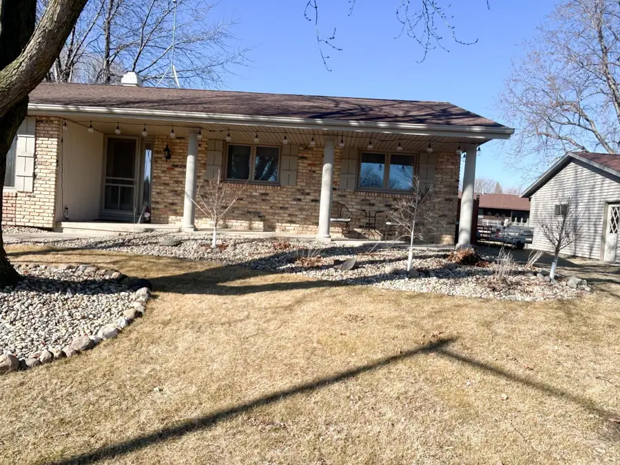 1166 Maplewood Drive, Worthington, MN 56187 - #3