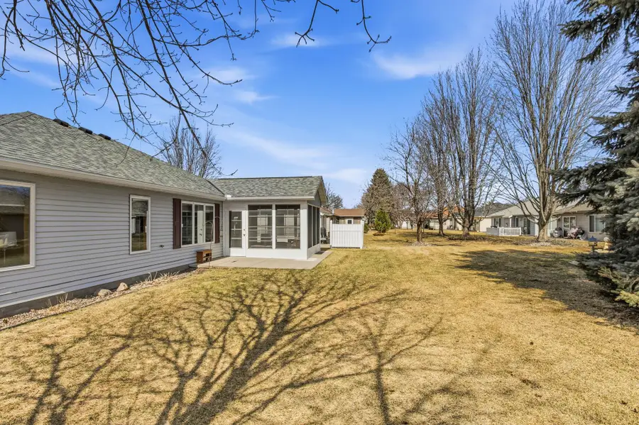 964 Willow Grove Circle, Waite Park, MN 56387 - #2