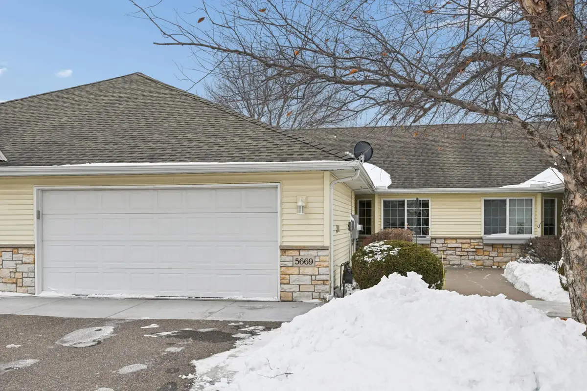 5669 Lambert Avenue Ne, Albertville, MN 55301 - #1