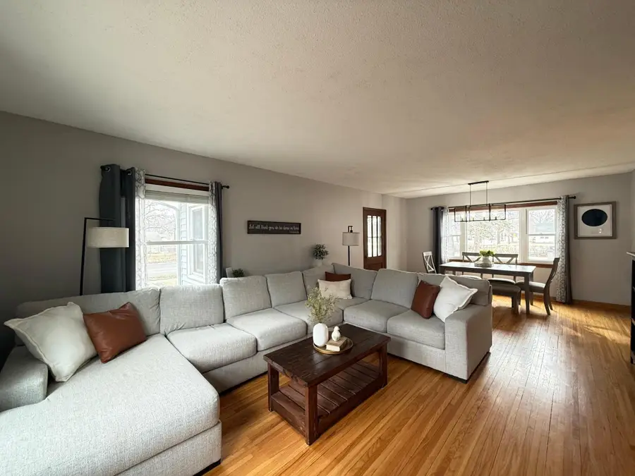 616 Lynn Road Sw, Hutchinson, MN 55350 - #3