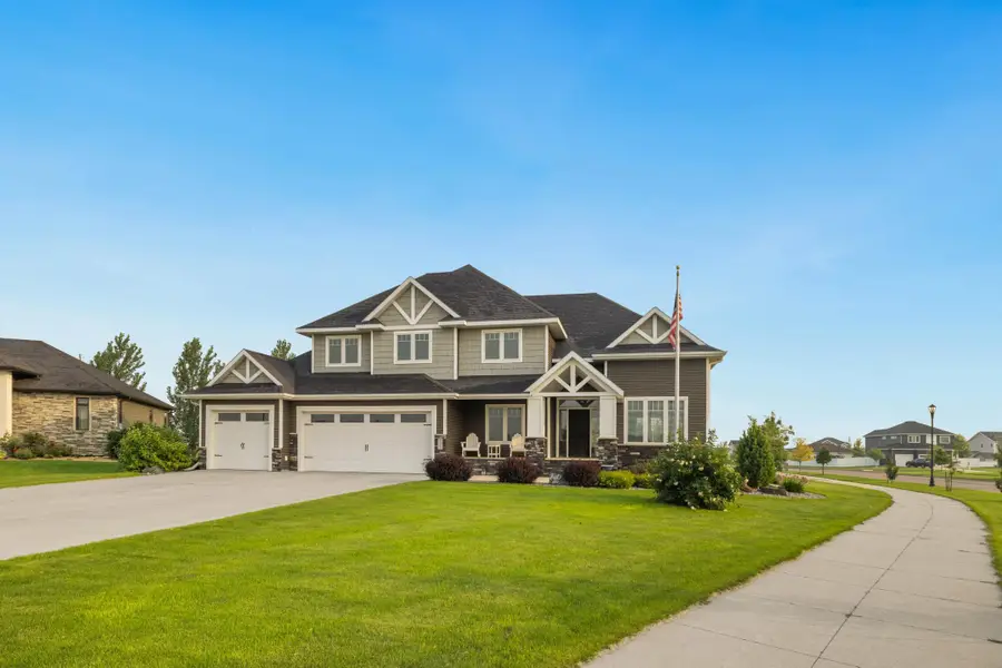 7229 15th Street S, Fargo, ND 58104 - #2