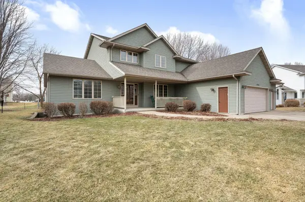 1120 Esther Lane, Owatonna, MN 55060