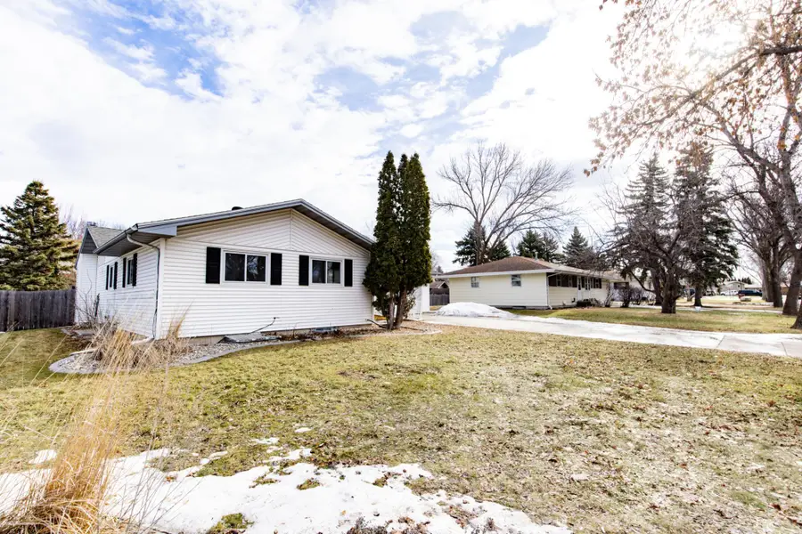 410 Horn Avenue, Moorhead, MN 56560 - #3