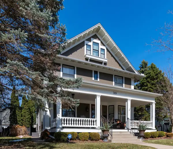 789 Lincoln Avenue, Saint Paul, MN 55105