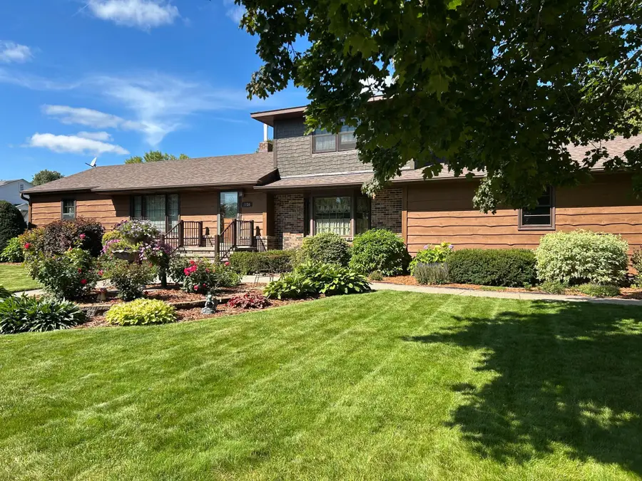 1730 Stone Avenue, Benson, MN 56215 - #2