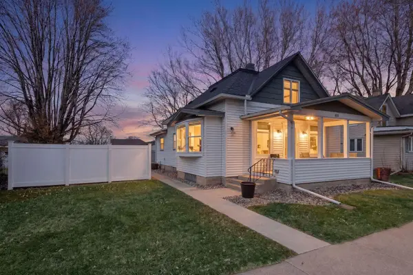 208 E 1st Street, Waconia, MN 55387