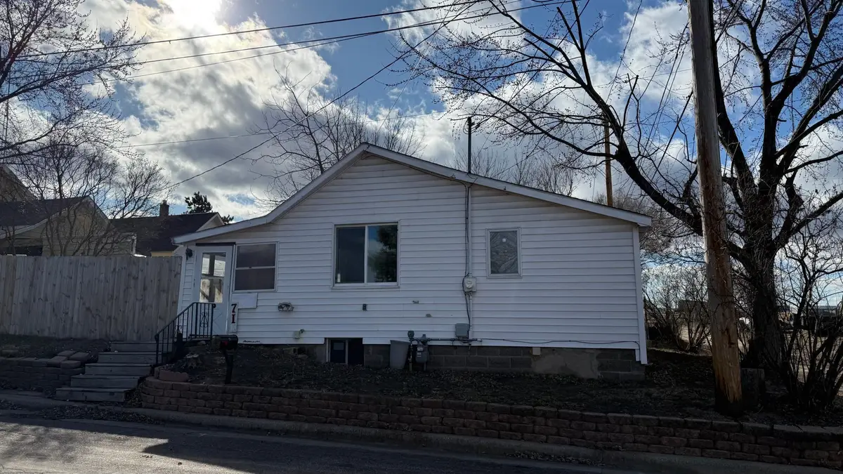 71 Stone Street, Winona, MN 55987 - #1