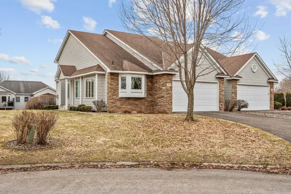 704 Crescent Curve, White Bear Lake, MN 55127