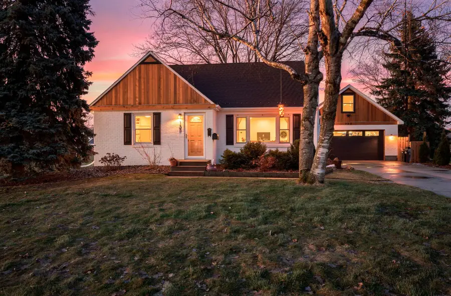 133 19th Avenue S, Hopkins, MN 55343 - #2