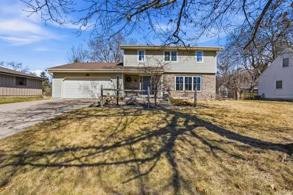 9736 Oxborough Road, Bloomington, MN 55437