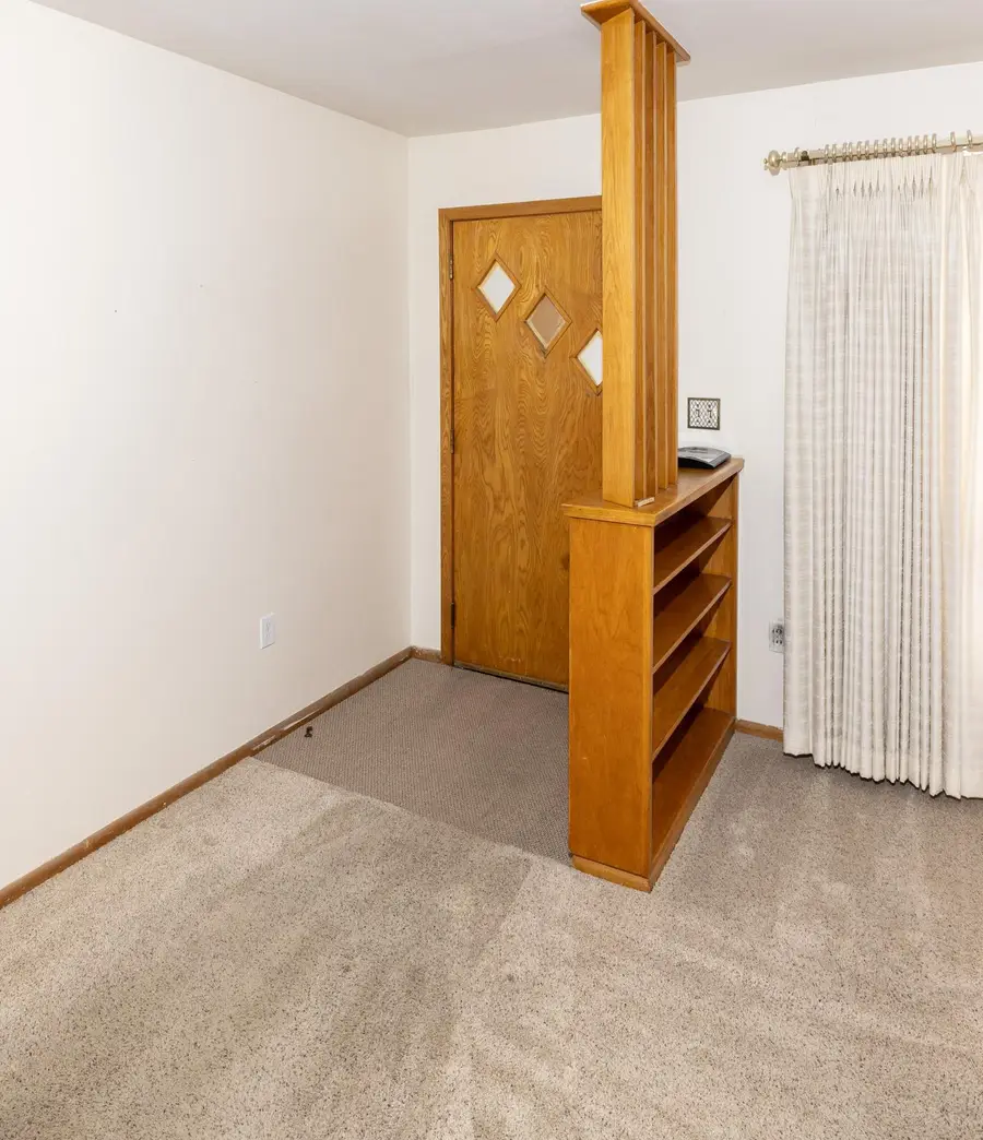 1721 17th Street S, Fargo, ND 58103 - #2