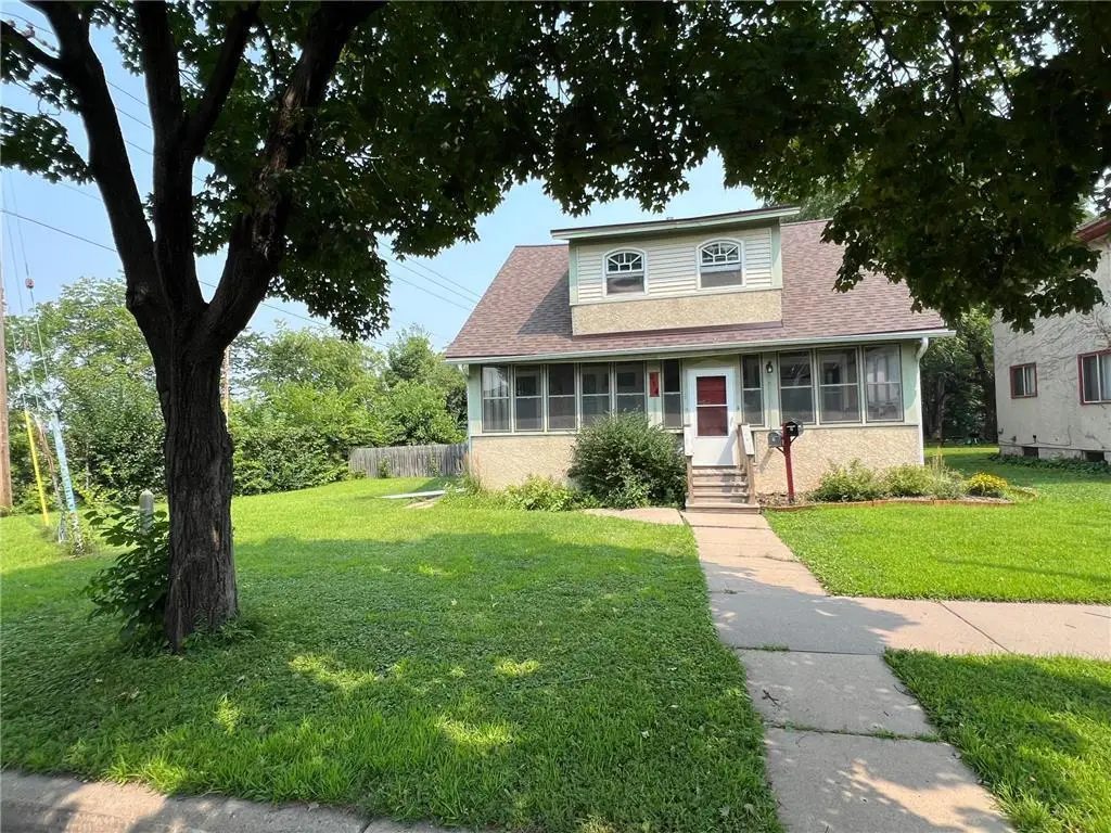914 Charlotte Street, Saint Paul, MN 55104 - #1