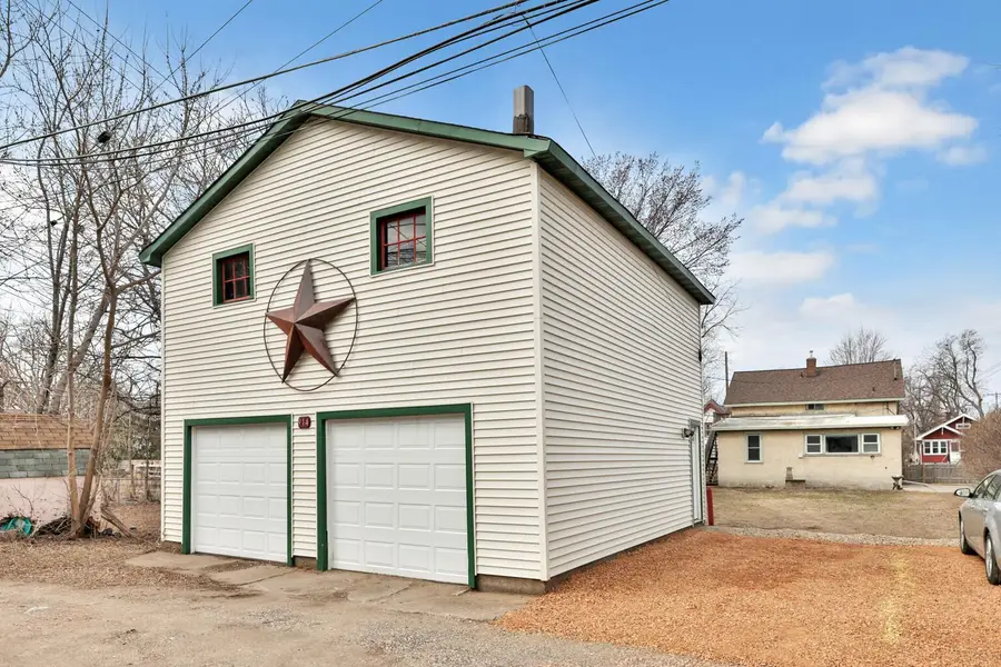 914 Charlotte Street, Saint Paul, MN 55104 - #3