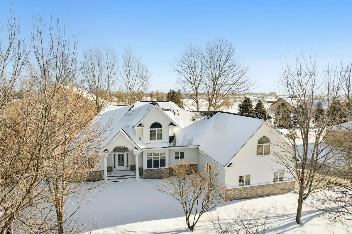 408 11th Street Ne, Barnesville, MN 56514 - #1