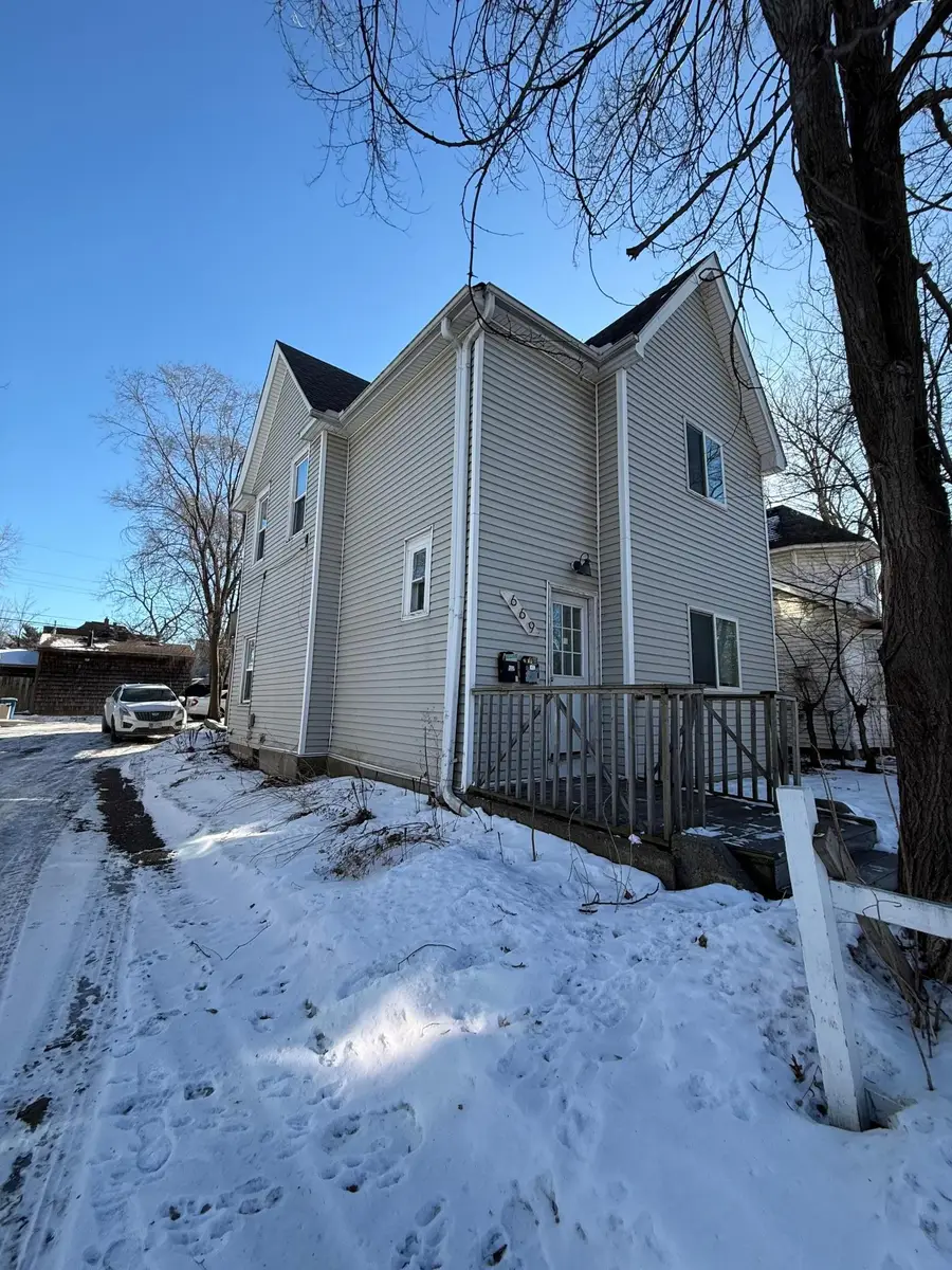 669 Old Highway 8 Nw, New Brighton, MN 55112 - #2