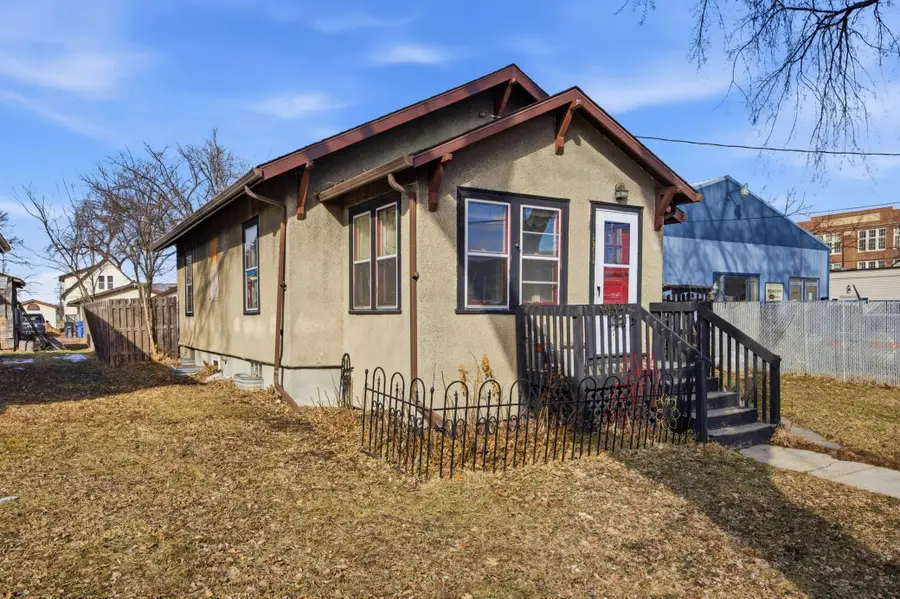 1311 3rd Avenue N, Fargo, ND 58102 - #2