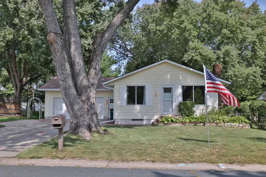 931 Roosevelt Street, River Falls, WI 54022 - #2