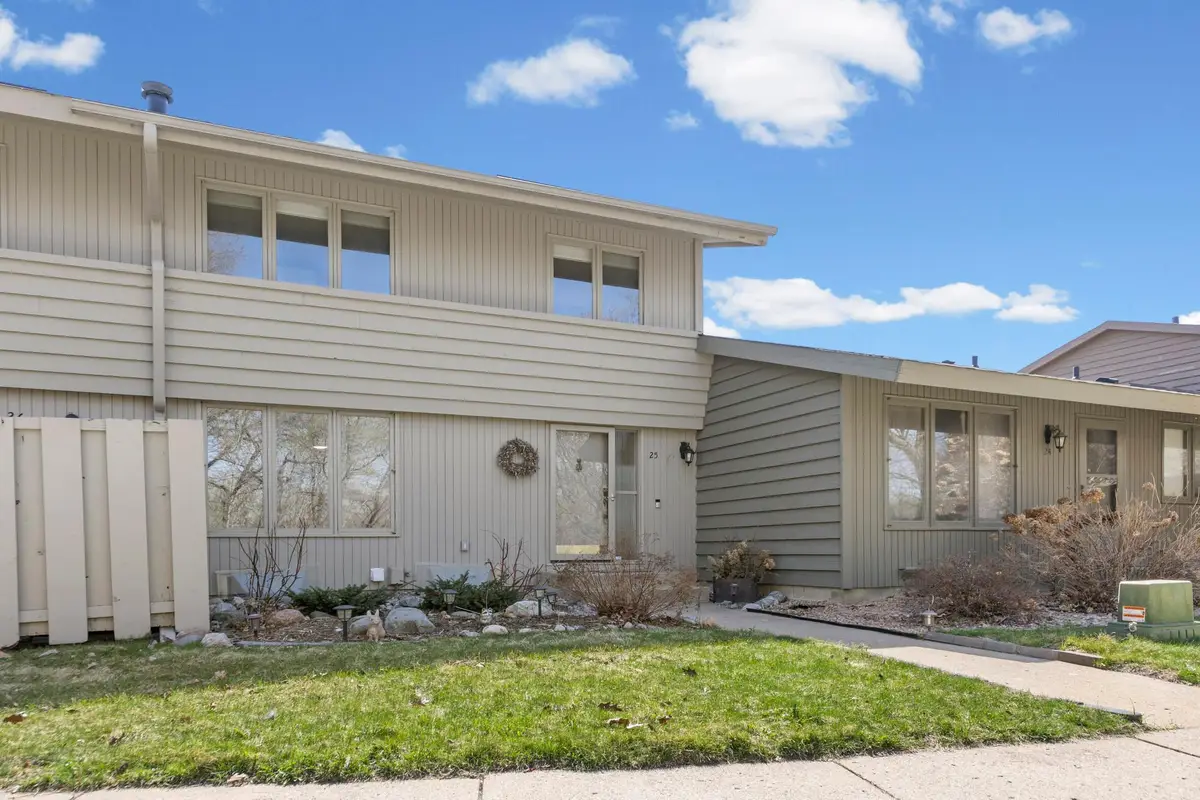 25 Walden Street, Burnsville, MN 55337 - #1