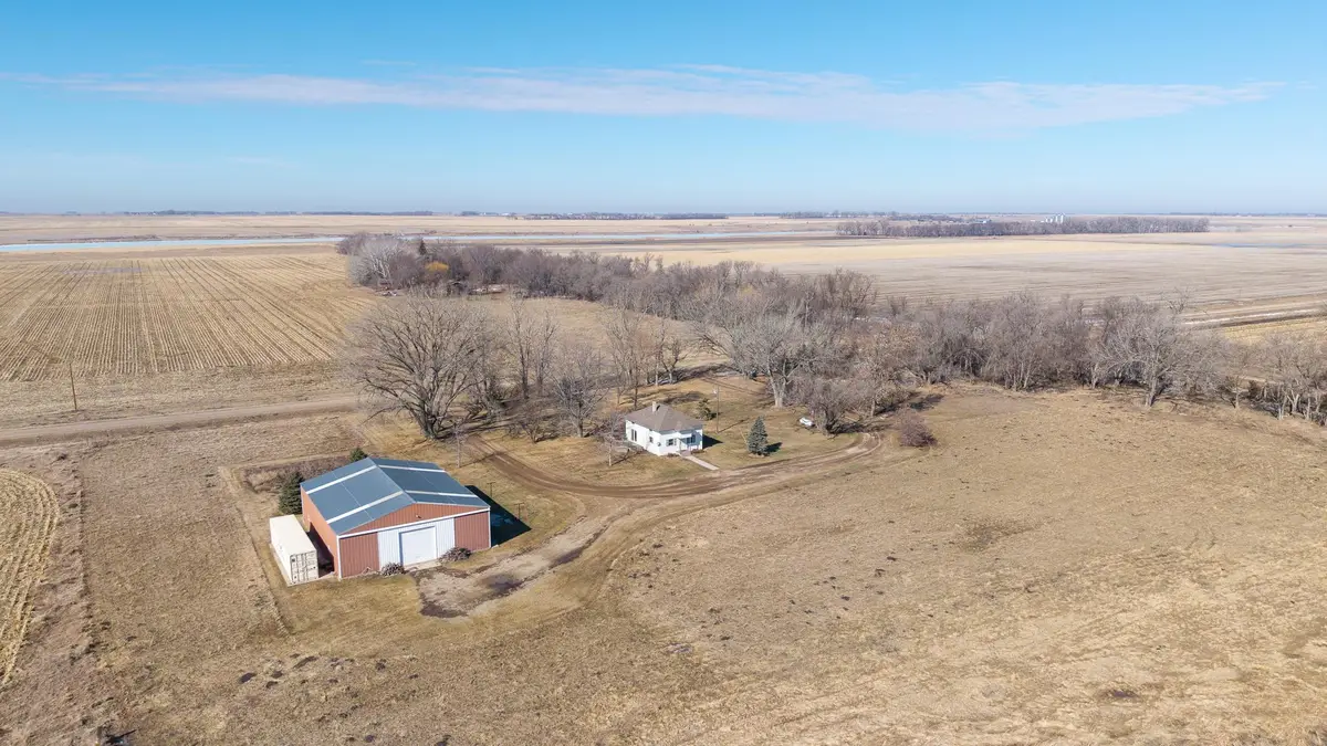 10808 94th Street Se, Oakes, ND 58474 - #1