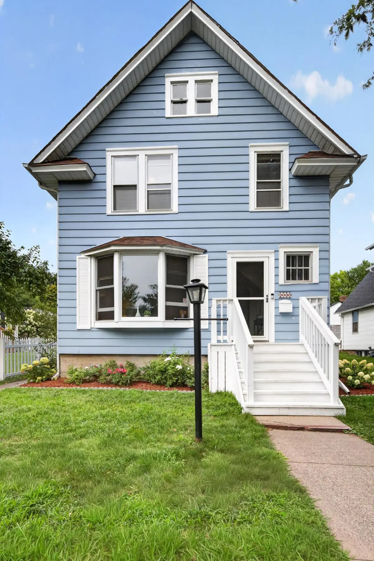 1033 Armstrong Avenue, Saint Paul, MN 55102 - #1