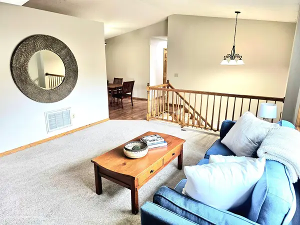 8701 Goldenrod Lane N, Maple Grove, MN 55369