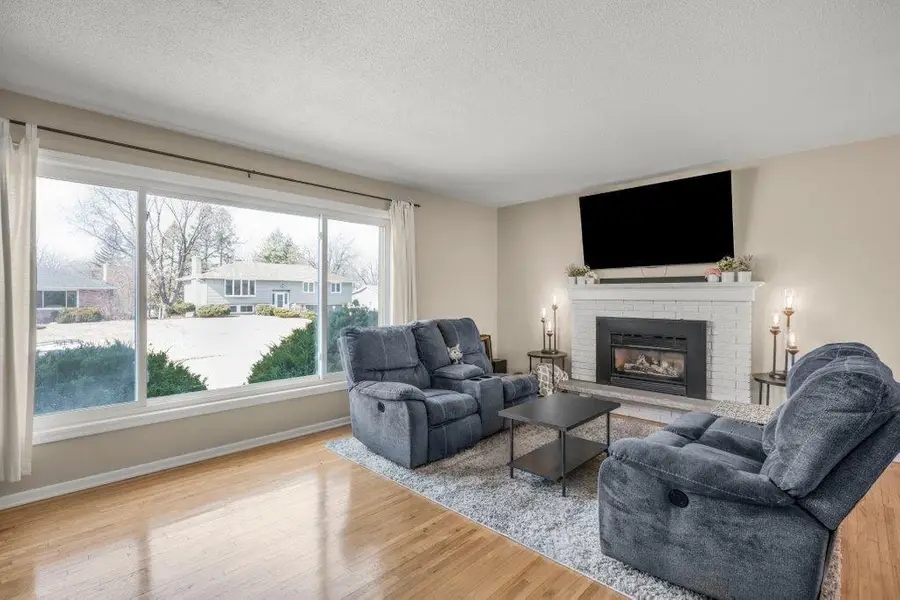 6329 Halifax Avenue S, Edina, MN 55424 - #2