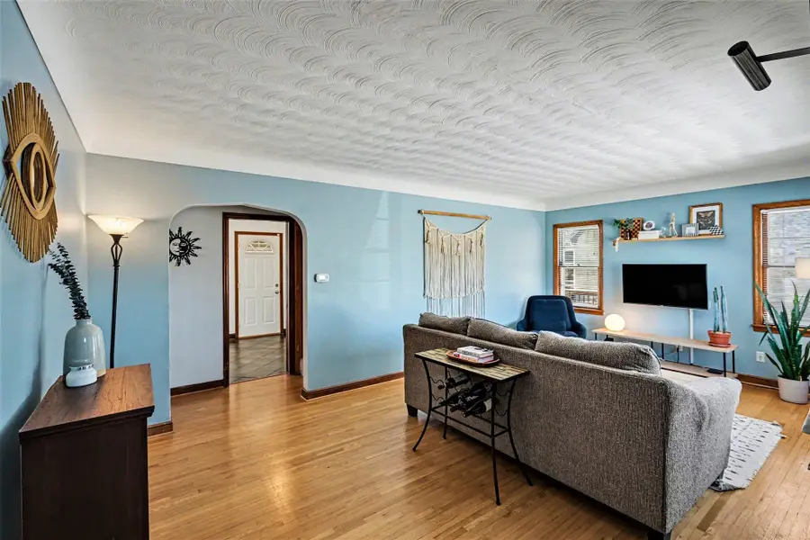 2016 Sherwood Avenue, Saint Paul, MN 55119 - #2