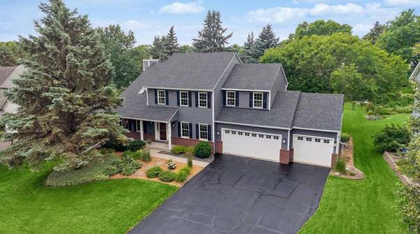 2178 Loyola Drive, Woodbury, MN 55125