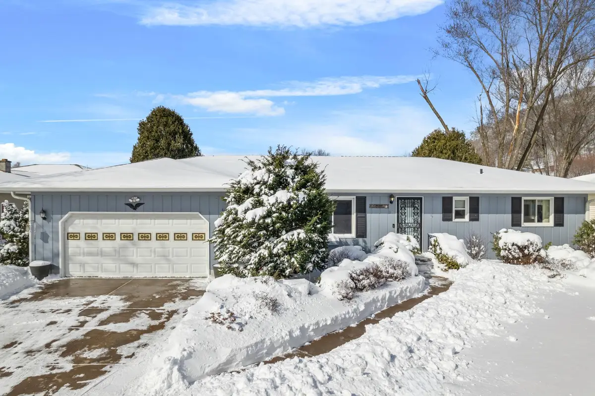 244 Edgeview Drive, Rollingstone, MN 55969 - #1