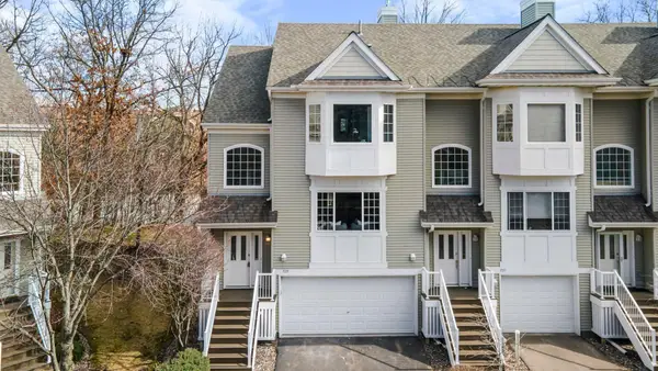 729 Fairfield Circle, Minnetonka, MN 55305