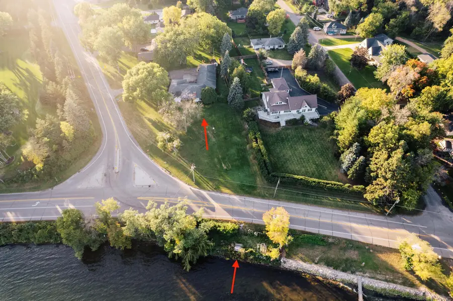 2040 N Shore Drive, Wayzata, MN 55391 - #2