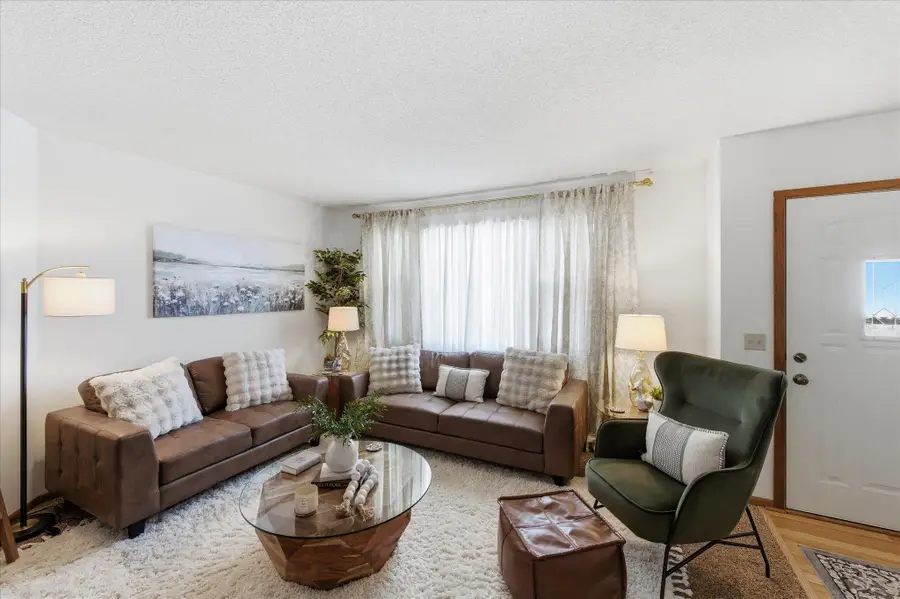 414 Upland Avenue Nw, Elk River, MN 55330 - #2