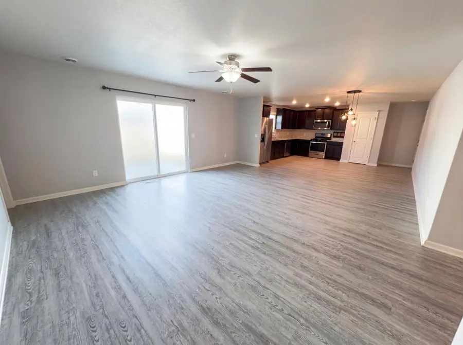 1093 Sunset Avenue, Montrose, MN 55363 - #3