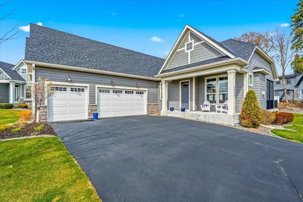 4655 Zircon Lane N, Plymouth, MN 55446