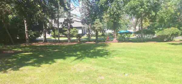 4900 Lakeview Drive, Edina, MN 55424