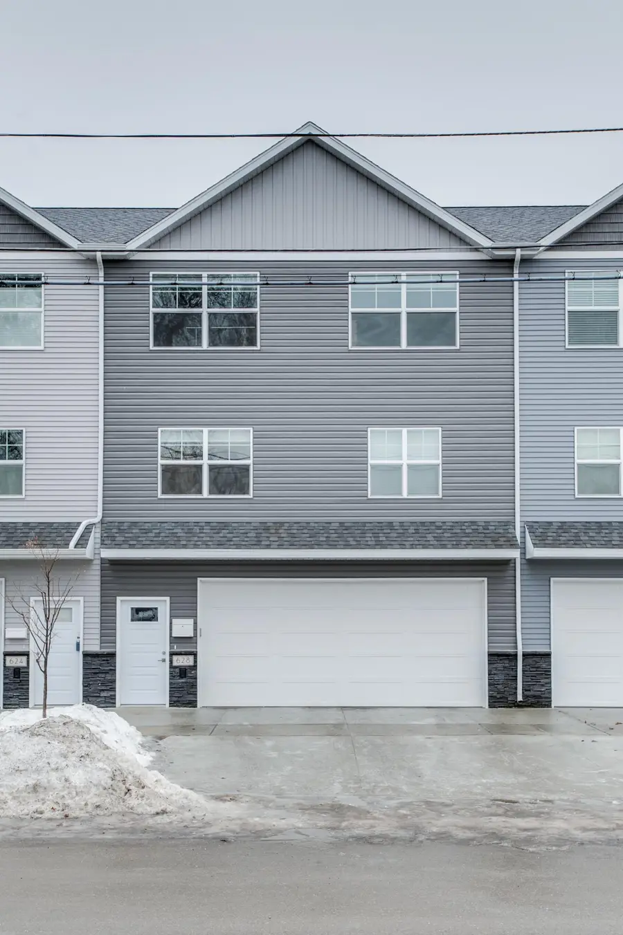 628 10th Avenue N, Fargo, ND 58102 - #2