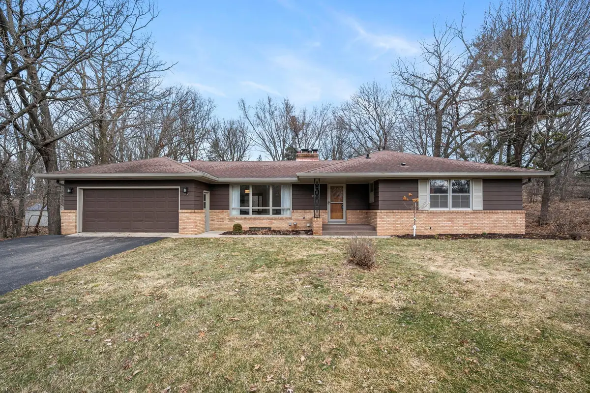 352 Cimarron Road, Apple Valley, MN 55124 - #1