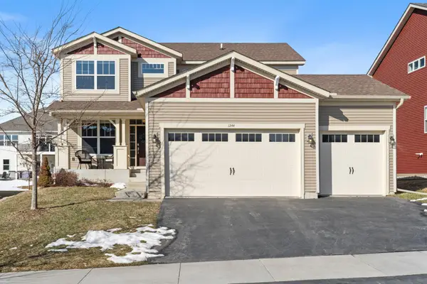 1244 Maple Lane, Carver, MN 55315