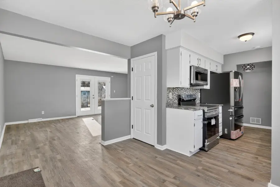 8941 48th Avenue N, New Hope, MN 55428 - #3