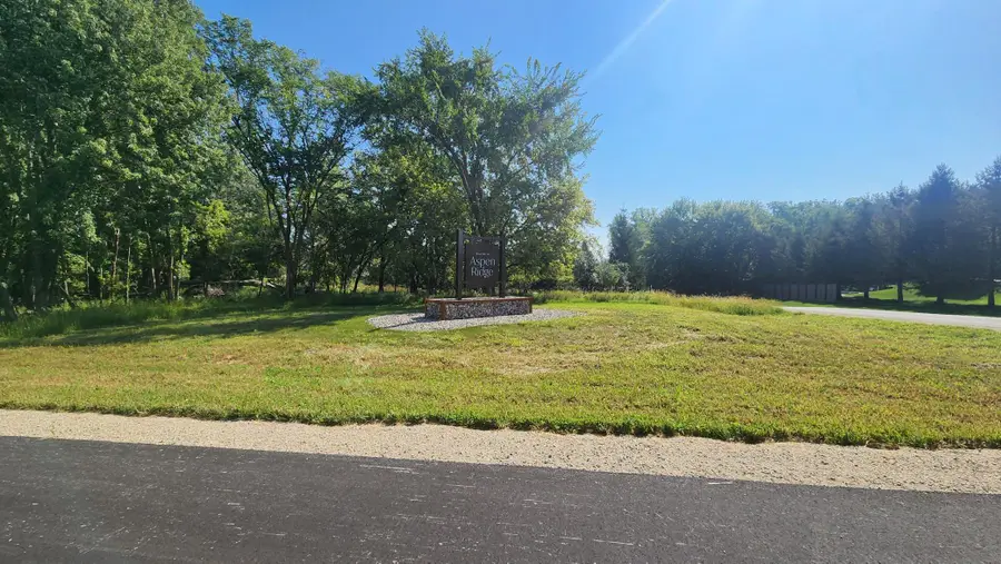 L2B1 Miller Place Nw, Rochester, MN 55901 - #3