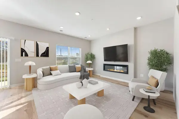 1524 Trellis Lane, West Saint Paul, MN 55118