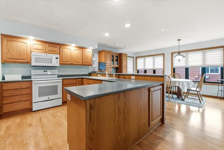 401 Green Avenue Se, Watertown, MN 55388 - #2