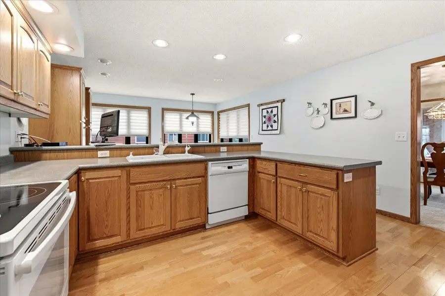 401 Green Avenue Se, Watertown, MN 55388 - #3