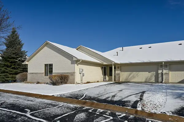 13605 Wellstead Drive, Rogers, MN 55374