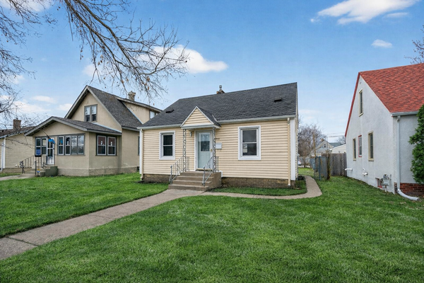 4810 Dupont Avenue N, Minneapolis, MN 55430