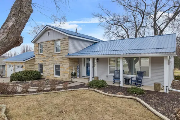 1628 Valley View Drive, Winona, MN 55987