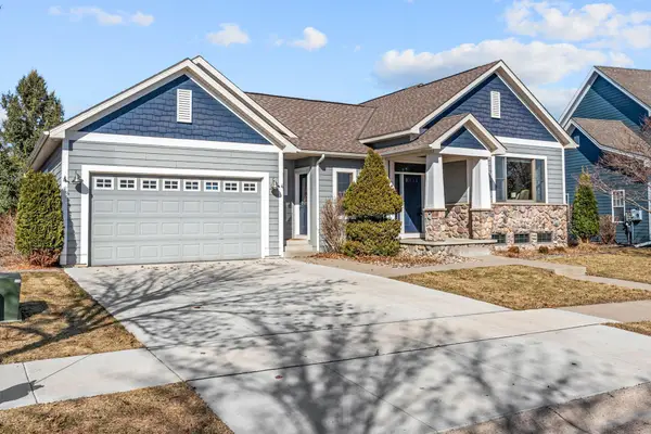 11614 Laketowne View, Albertville, MN 55301