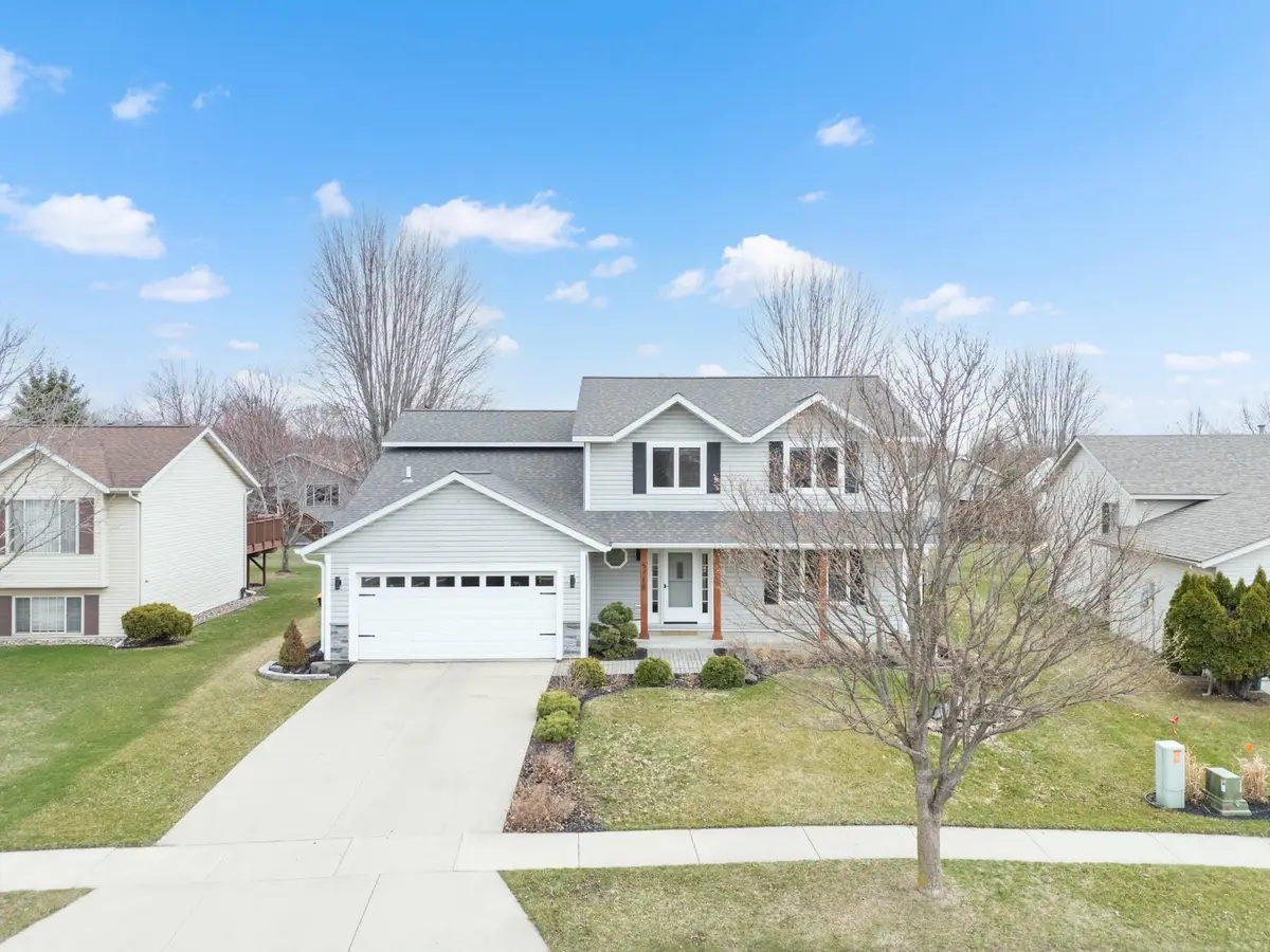5718 48th Avenue Nw, Rochester, MN 55901 - #1