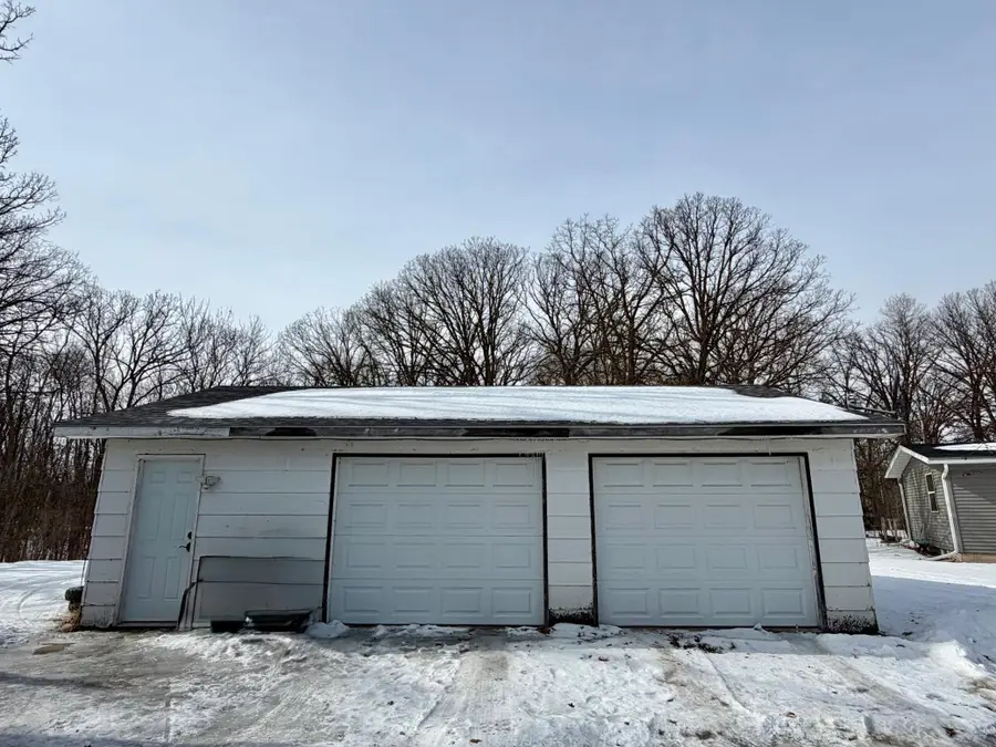809 11th Avenue Se, Roseau, MN 56751 - #3