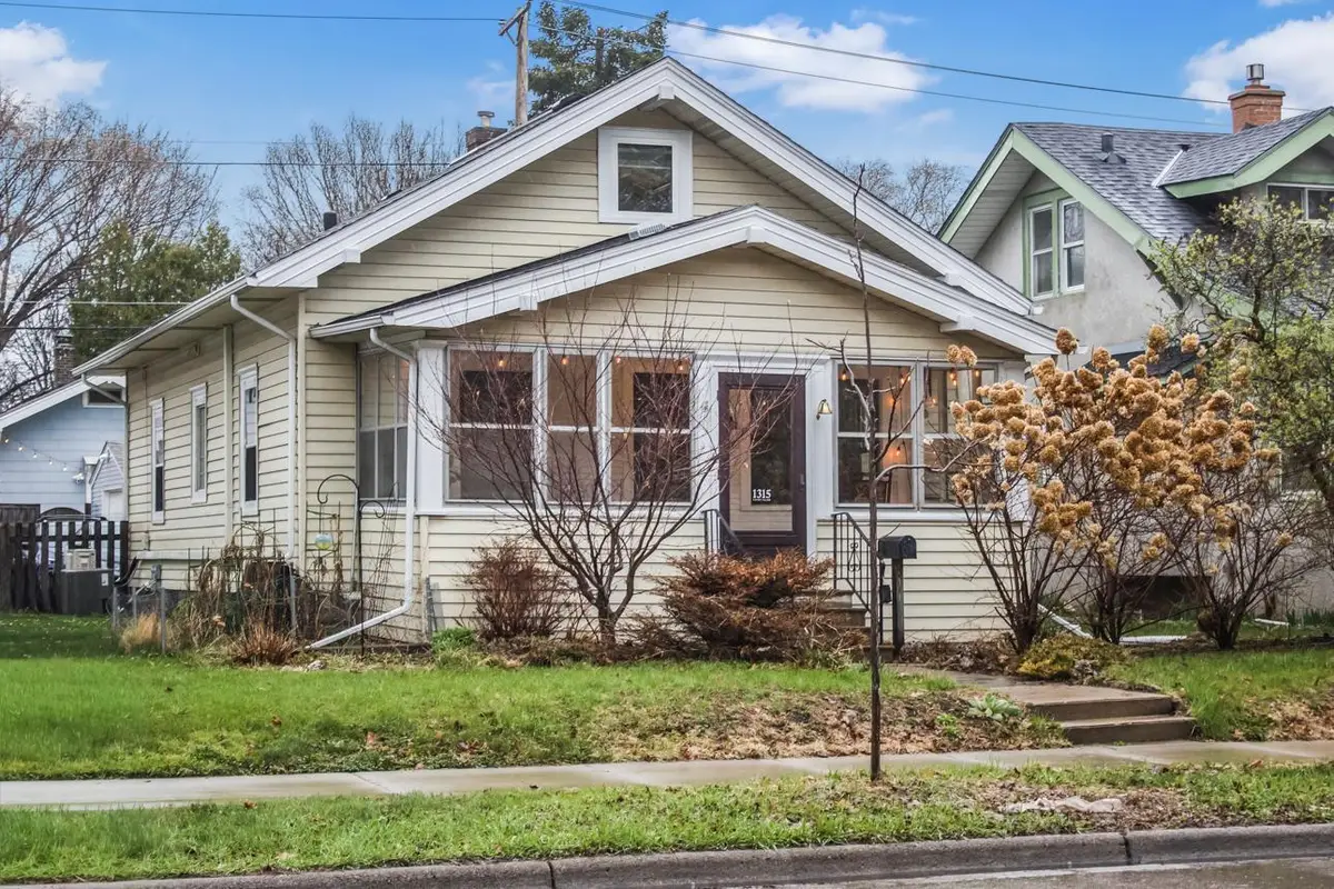 1315 Saint Clair Avenue, Saint Paul, MN 55105 - #1
